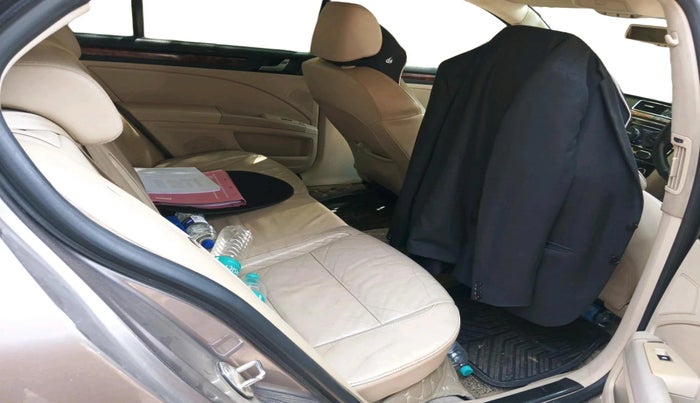 2010 Skoda Superb ELEGANCE 2.0 TDI CR AT, Diesel, Automatic, 1,38,461 km, interior