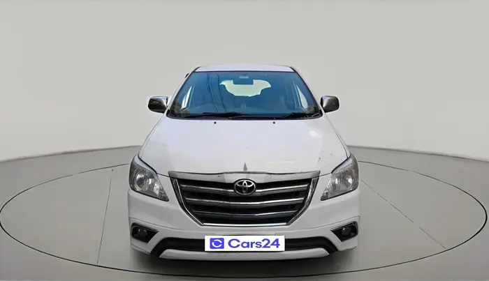2013 Toyota Innova 2.5 GX 8 STR, Diesel, Manual, 2,75,787 km, exterior
