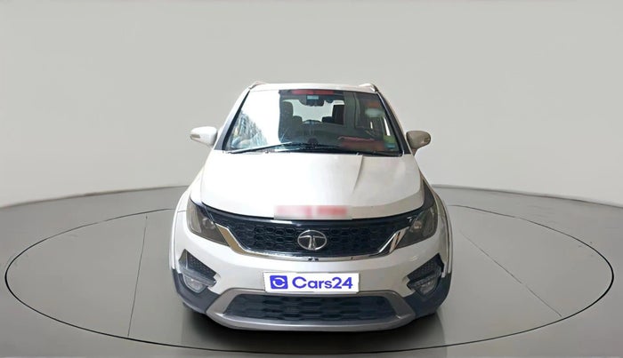 2017 Tata Hexa XT 4X2 7 STR, Diesel, Manual, 2,16,839 km, exterior