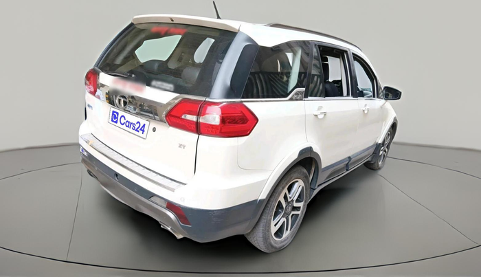 2017 Tata Hexa XT 4X2 7 STR, Diesel, Manual, 2,16,839 km, exterior