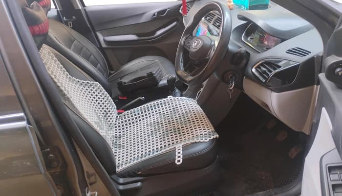 2021 Tata Tiago XT (O) PETROL, Petrol, Manual, 62,259 km, interior