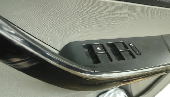 2019 Tata Tiago XZ PLUS PETROL, Petrol, Manual, 20,241 km, interior