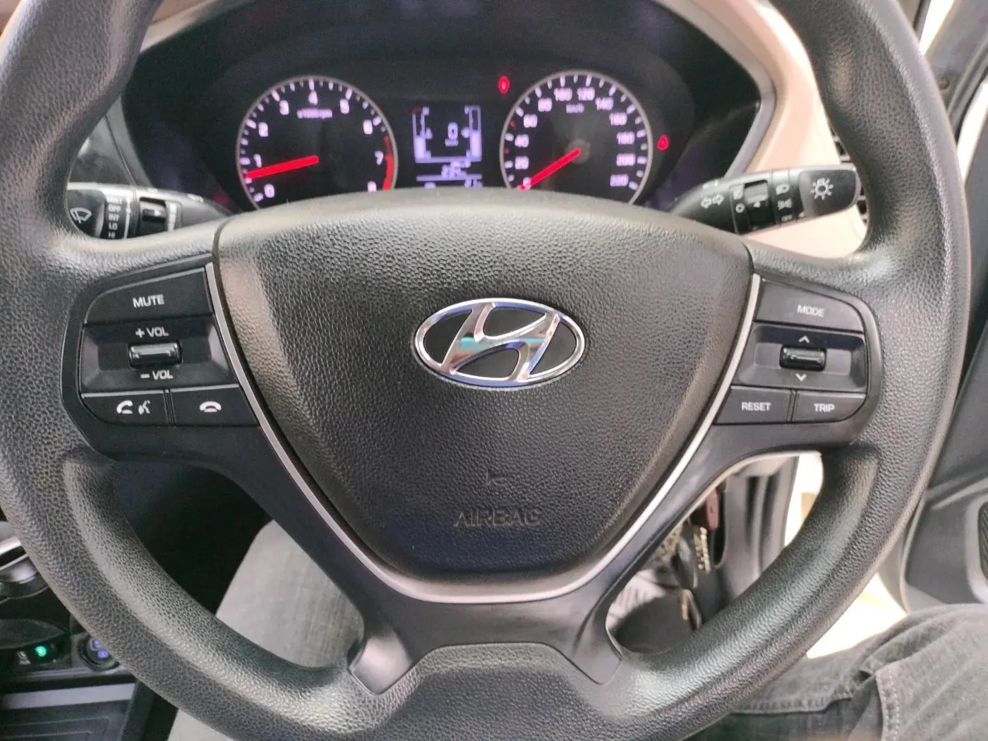 2019 Hyundai Elite i20 SPORTZ PLUS  1.2 CVT, Petrol, Automatic, 57,820 km, interior