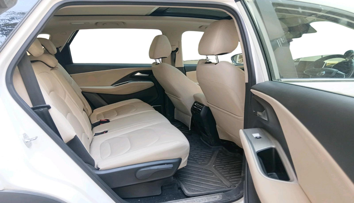 2023 MG HECTOR SAVVY PRO 1.5 TURBO CVT PETROL, Petrol, Automatic, 16,445 km, interior