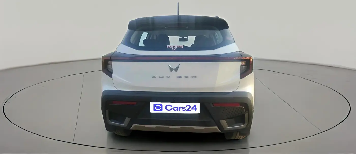 2025 Mahindra XUV 3XO MX2 1.5 Turbo Diesel, Diesel, Manual, 9,670 km, exterior