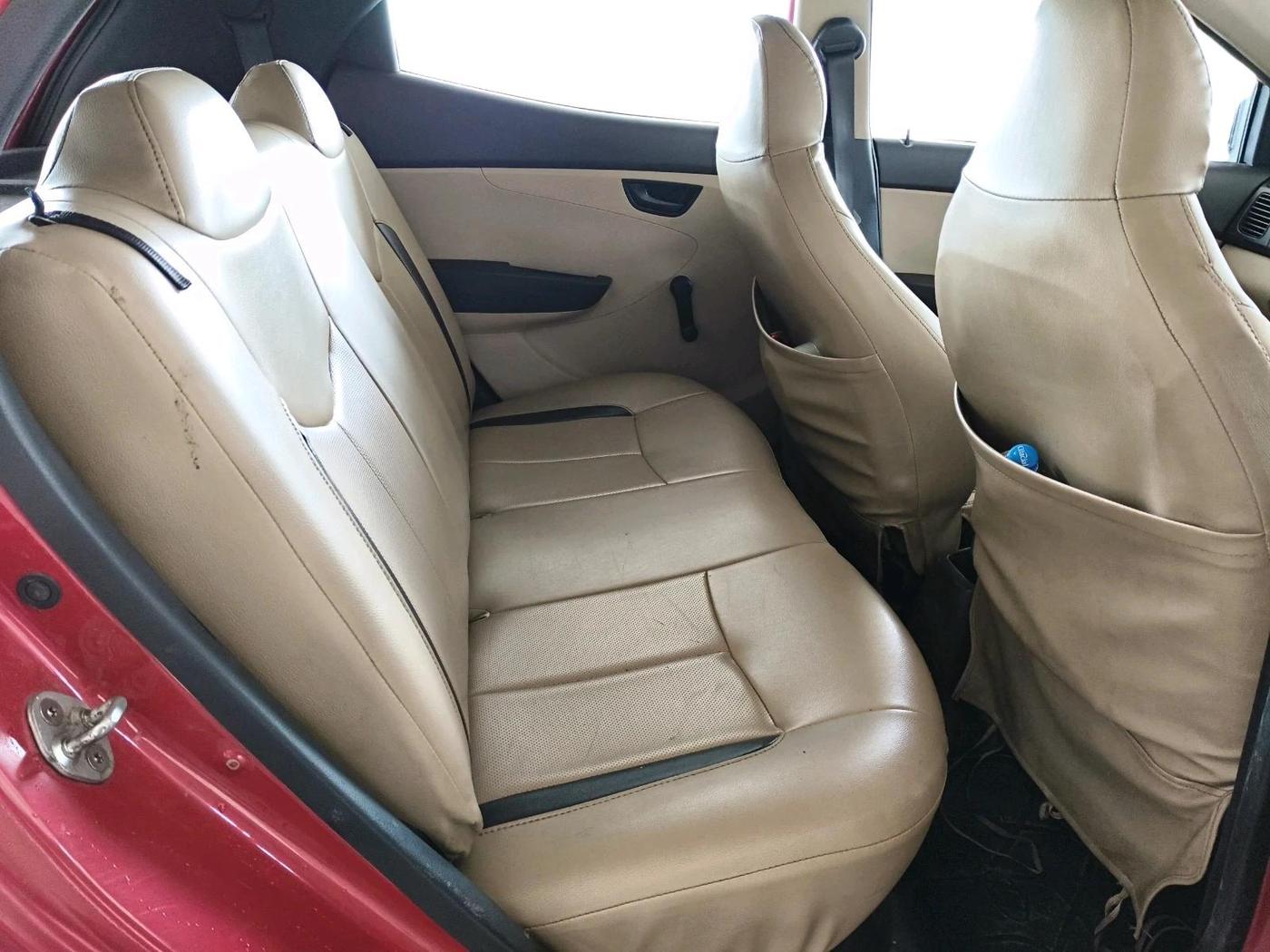 2016 Hyundai Eon ERA +, CNG, Manual, 1,14,902 km, interior