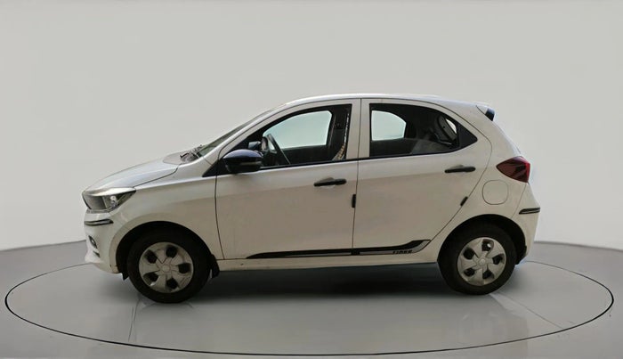 2024 Tata Tiago XM CNG, CNG, Manual, 49,854 km, exterior