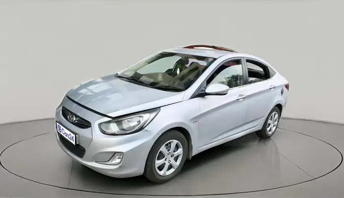 2013 Hyundai Verna FLUIDIC 1.6 VTVT EX, Petrol, Manual, 1,04,606 km, exterior