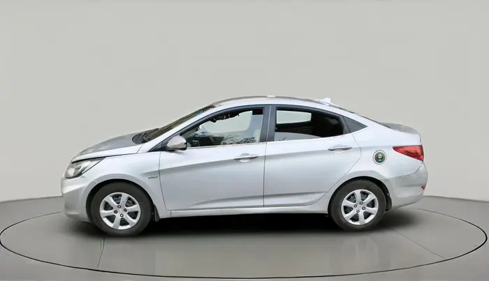 2013 Hyundai Verna FLUIDIC 1.6 VTVT EX, Petrol, Manual, 1,04,606 km, exterior