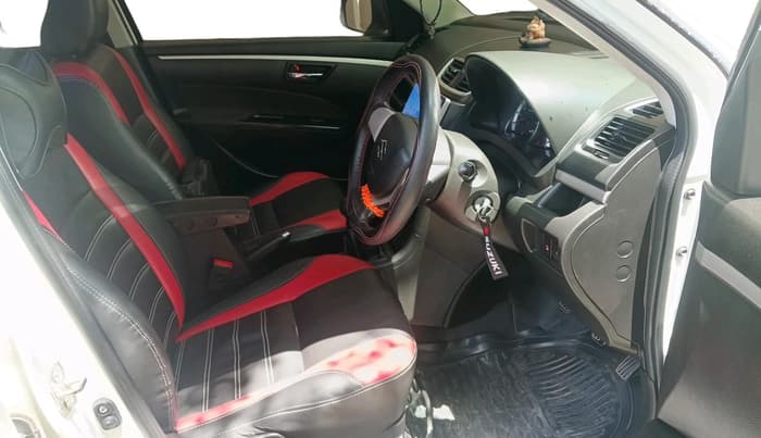 2017 Maruti Swift VXI, Petrol, Manual, 1,12,101 km, interior