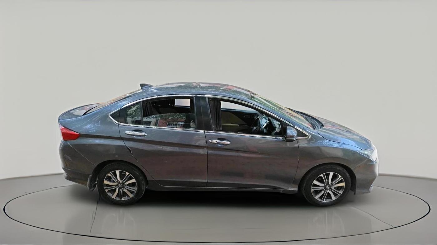 2017 Honda City 1.5L I-DTEC V, Diesel, Manual, 64,778 km, exterior