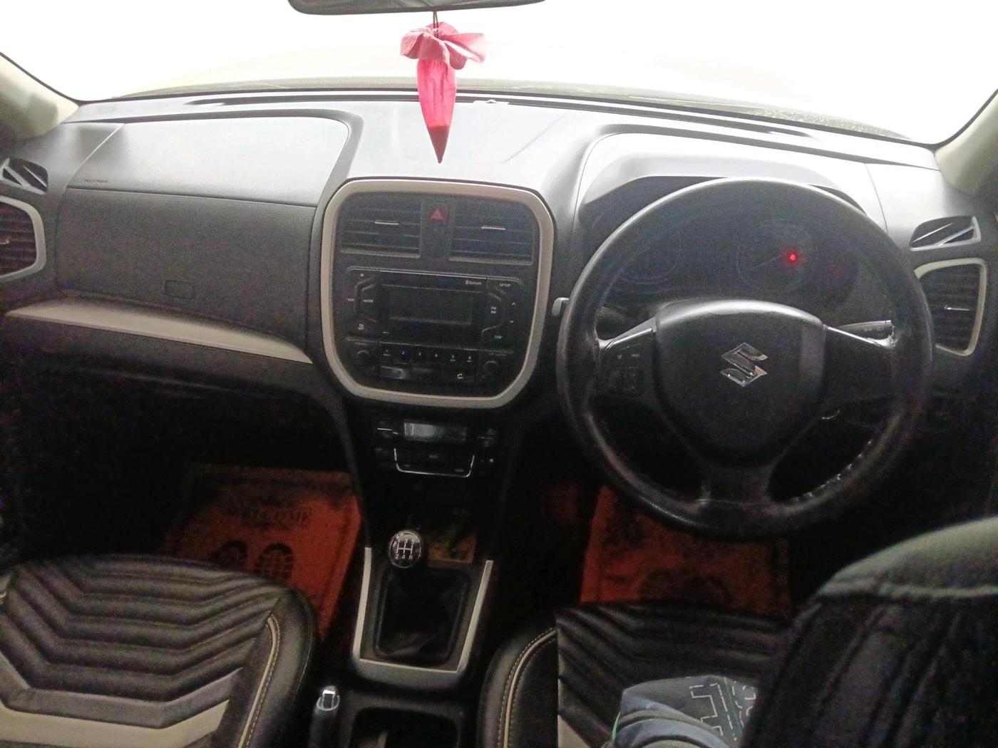 2020 Maruti Vitara Brezza VXI, Petrol, Manual, 25,385 km, interior
