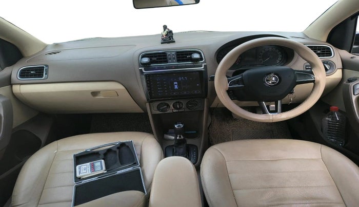 2016 Skoda Rapid AMBITION 1.5 TDI AT, Diesel, Automatic, 1,40,320 km, interior