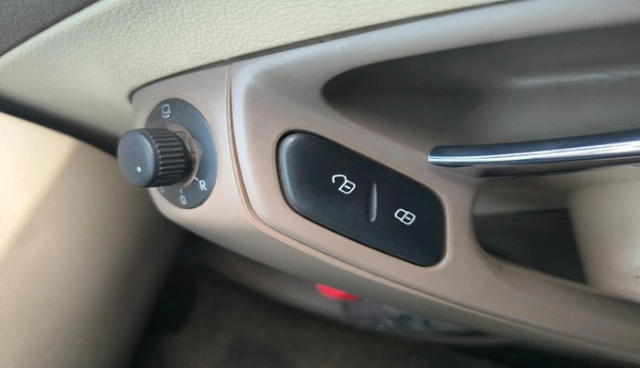 2016 Skoda Rapid AMBITION 1.5 TDI AT, Diesel, Automatic, 1,40,320 km, interior