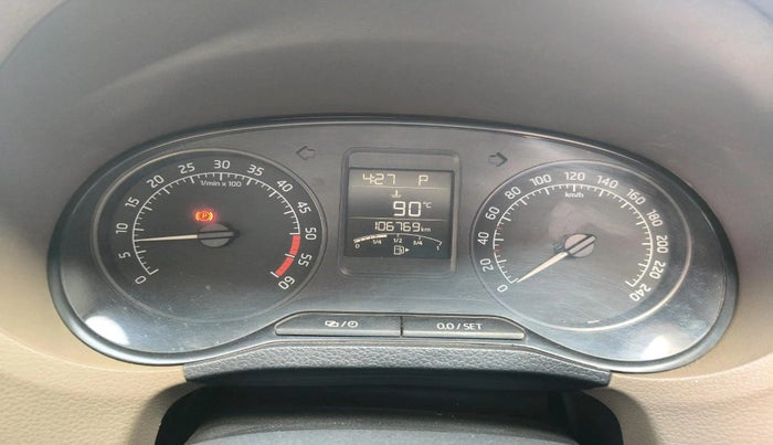 2016 Skoda Rapid AMBITION 1.5 TDI AT, Diesel, Automatic, 1,40,320 km, interior