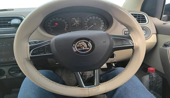 2016 Skoda Rapid AMBITION 1.5 TDI AT, Diesel, Automatic, 1,40,320 km, interior