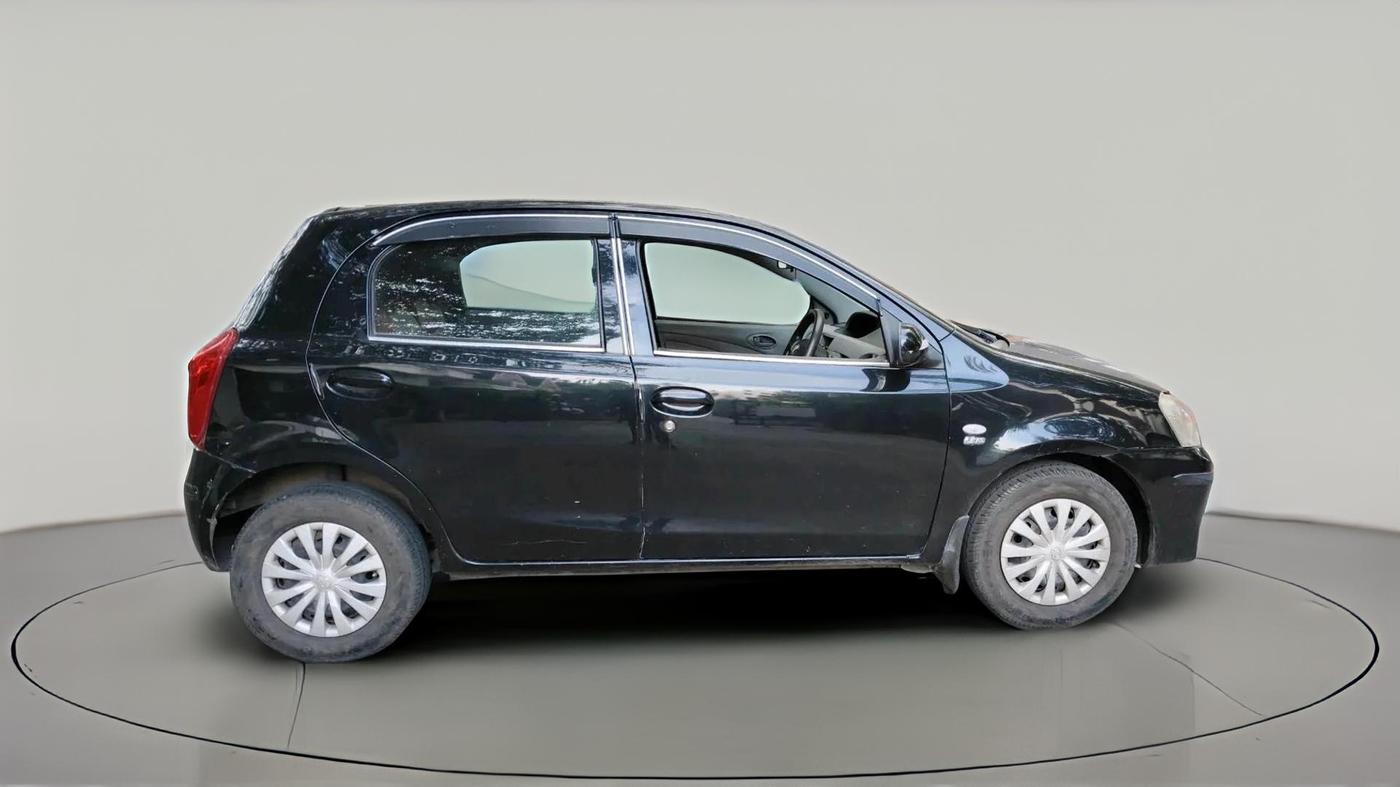 2011 Toyota Etios Liva GD, Diesel, Manual, 1,40,323 km, exterior