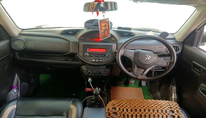 2021 Maruti S PRESSO VXI CNG, CNG, Manual, 98,129 km, interior