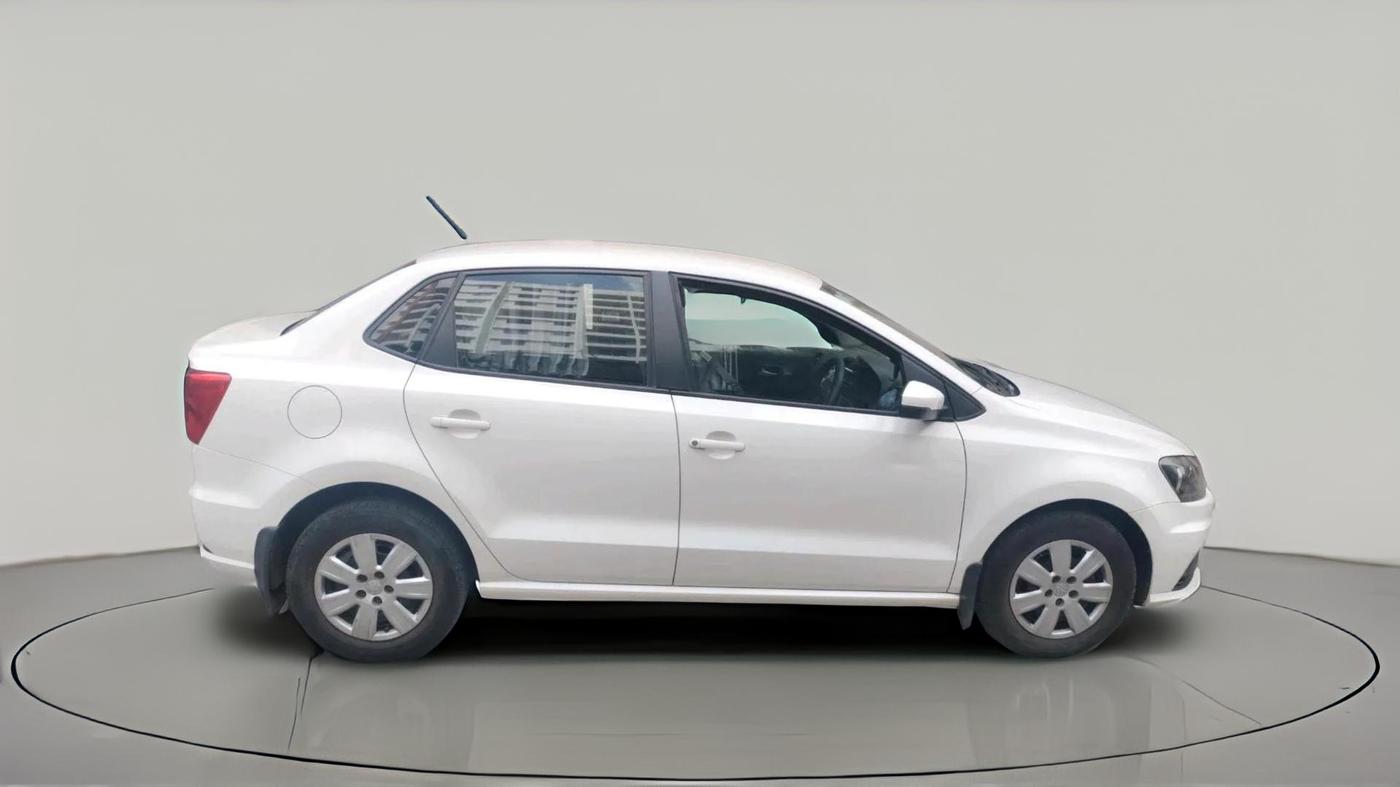 2017 Volkswagen Ameo TRENDLINE 1.5L, Diesel, Manual, 84,127 km, exterior