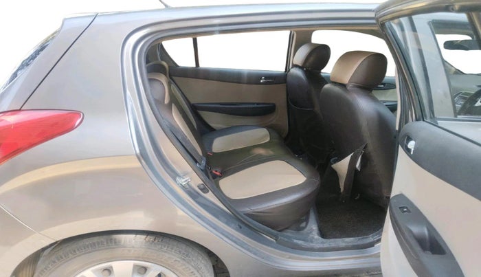 2013 Hyundai i20 MAGNA (O) 1.2, Petrol, Manual, 65,145 km, interior