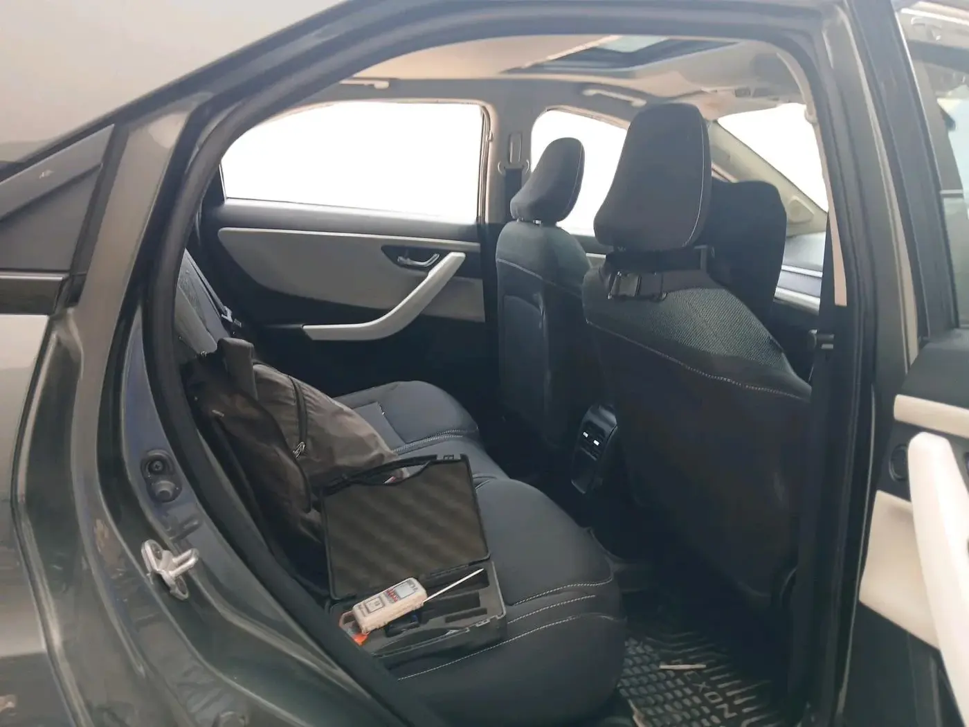 2024 Tata NEXON CREATIVE+ SUNROOF AMT 1.2 PETROL, Petrol, Automatic, 8,448 km, interior