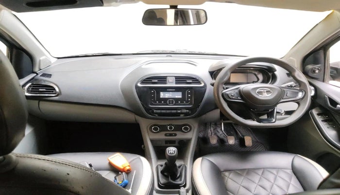 2022 Tata Tiago XT CNG, CNG, Manual, 40,814 km, interior