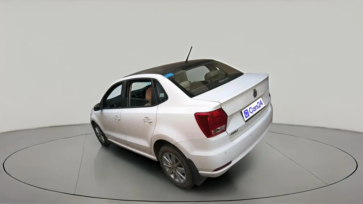 2016 Volkswagen Ameo HIGHLINE1.2L, Petrol, Manual, 40,404 km, exterior