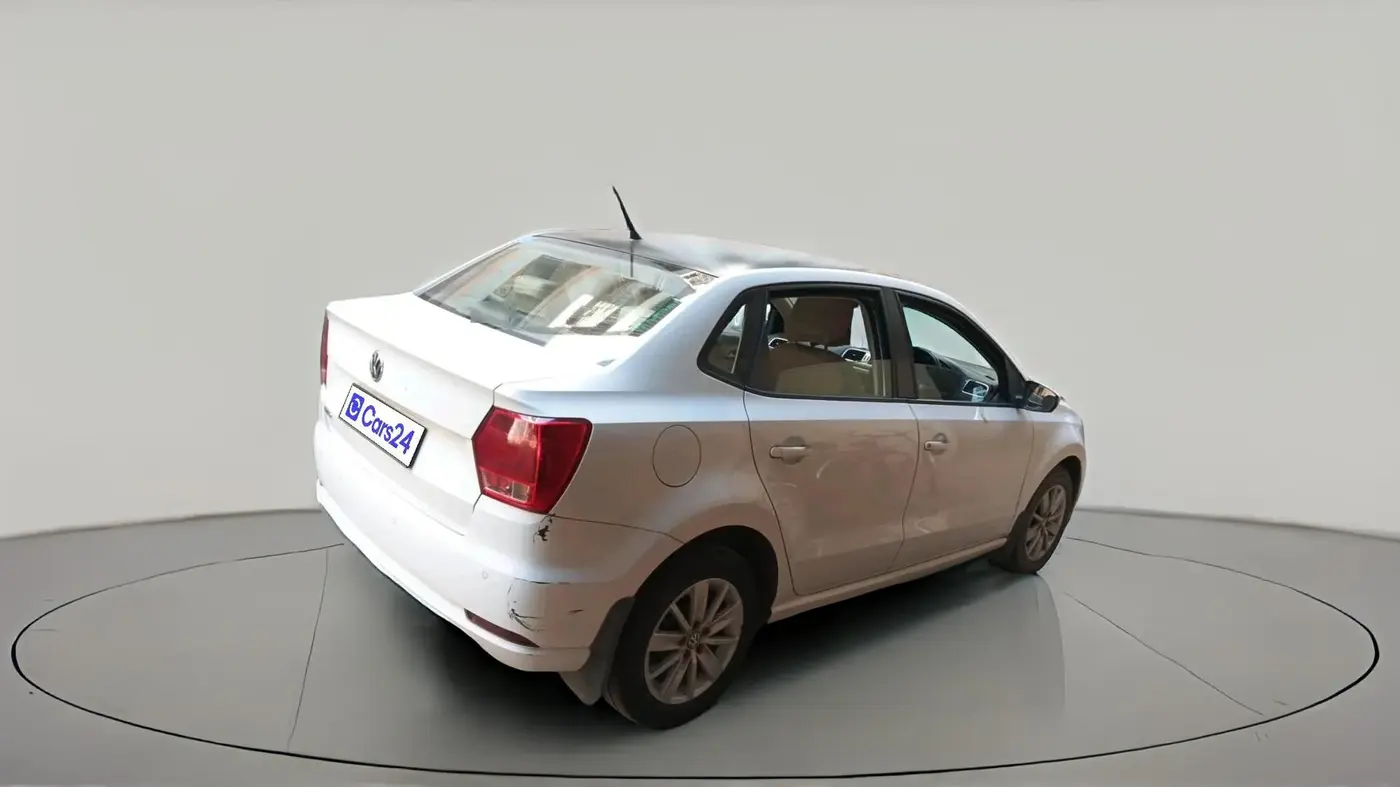 2016 Volkswagen Ameo HIGHLINE1.2L, Petrol, Manual, 40,404 km, exterior