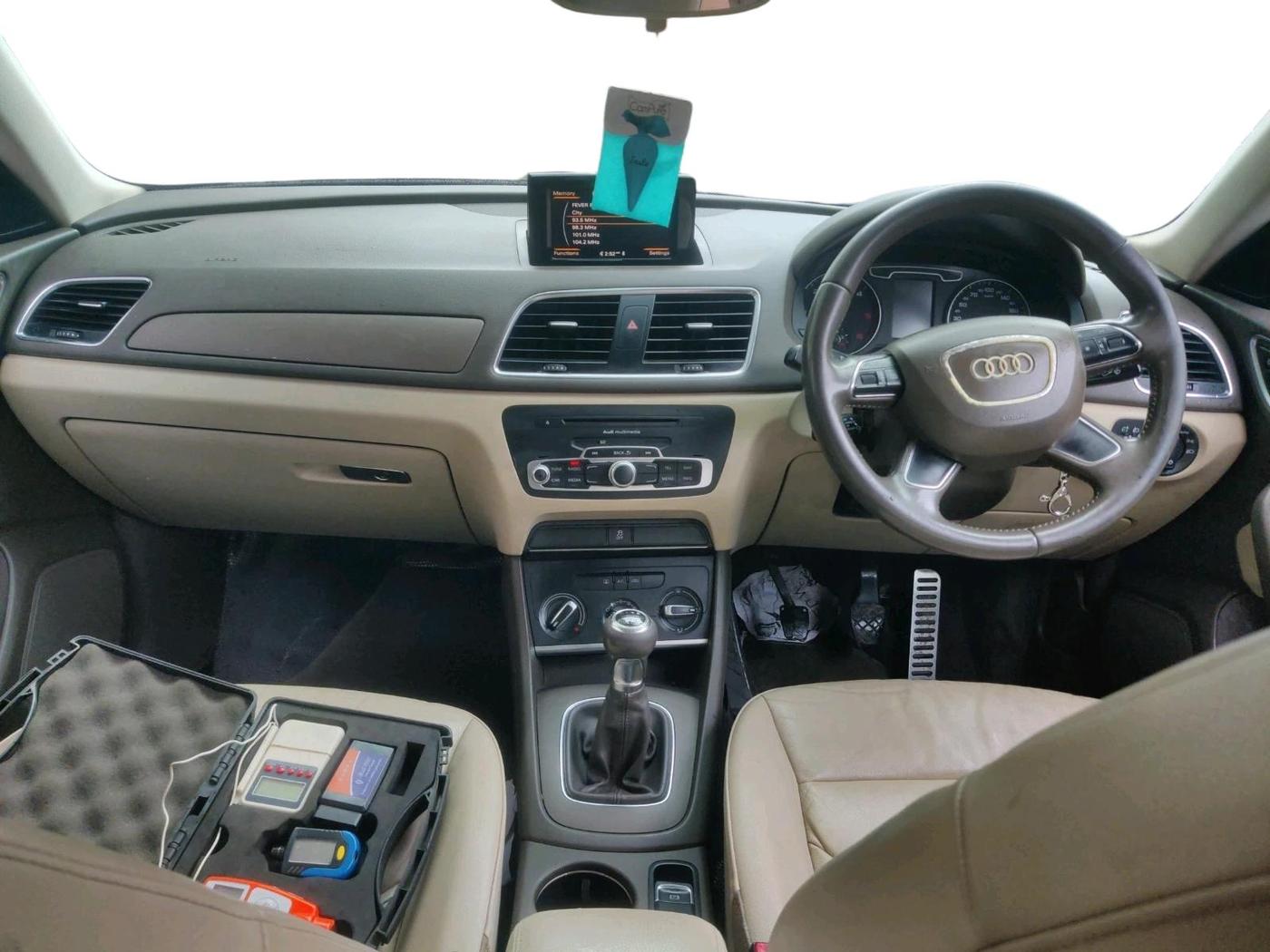 2014 Audi Q3 2.0 TDI MT S EDITION, Diesel, Manual, 91,439 km, interior