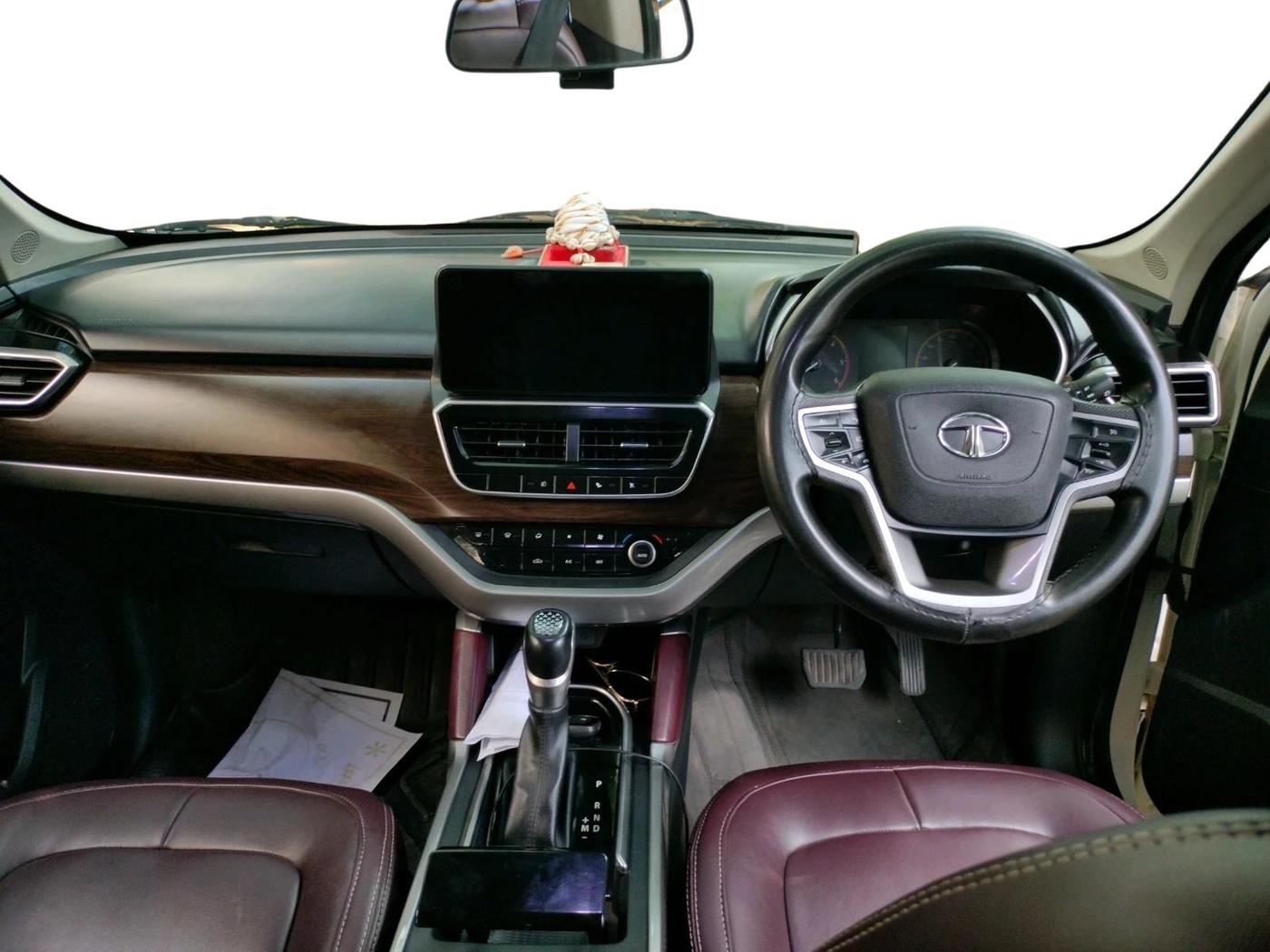 2023 Tata Harrier XTA 2.0L KRYOTEC PLUS, Diesel, Automatic, 75,092 km, interior