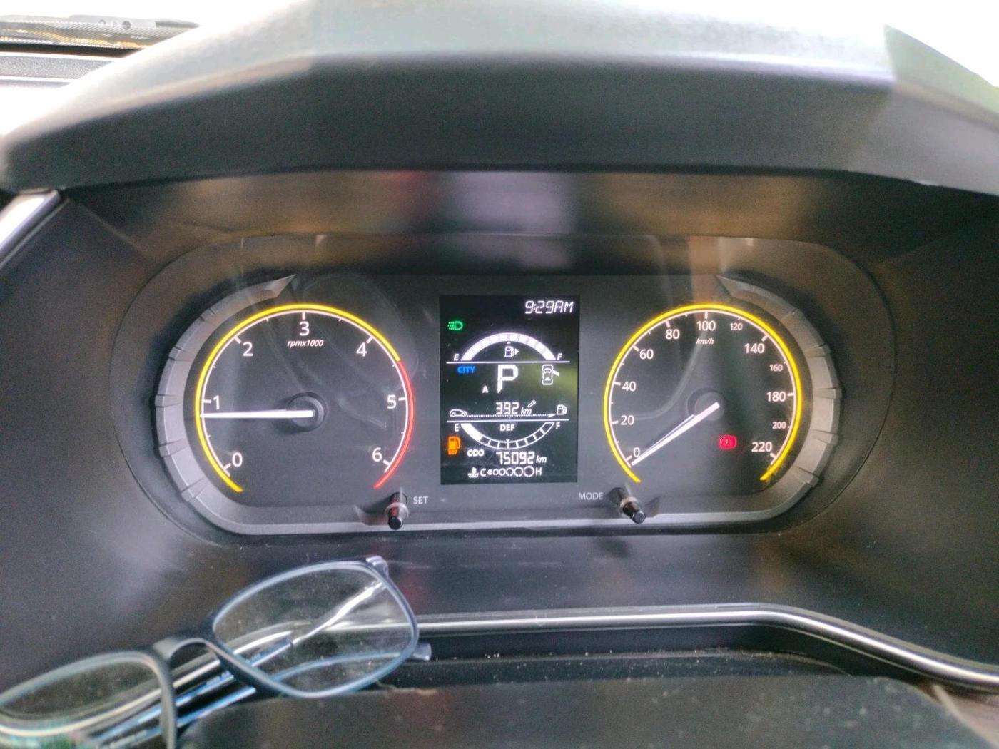 2023 Tata Harrier XTA 2.0L KRYOTEC PLUS, Diesel, Automatic, 75,092 km, interior