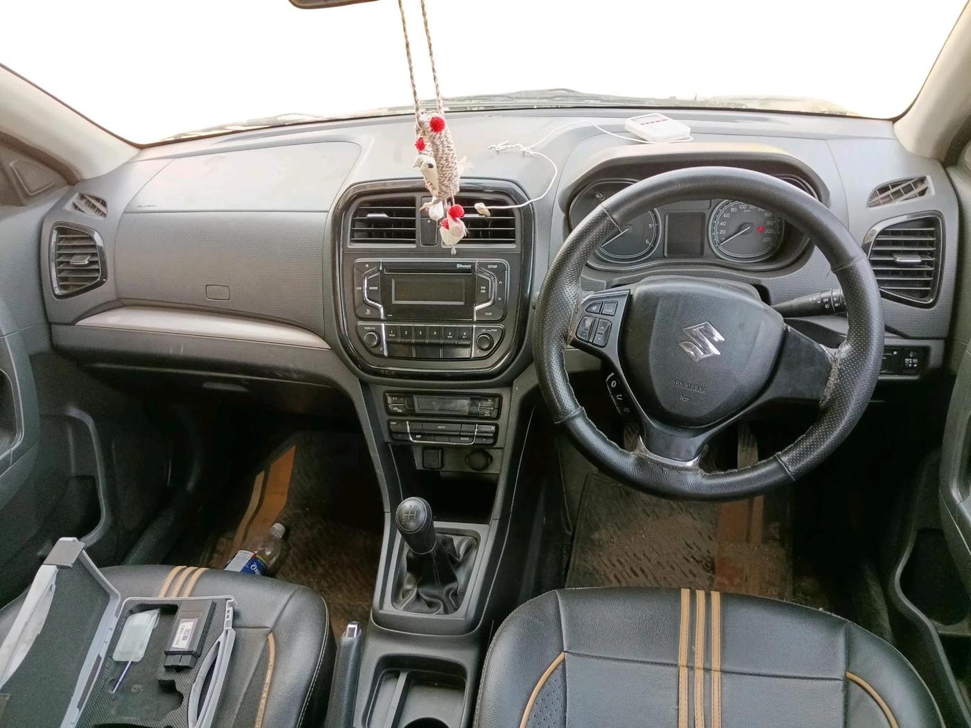 2016 Maruti Vitara Brezza ZDI, Diesel, Manual, 1,39,398 km, interior