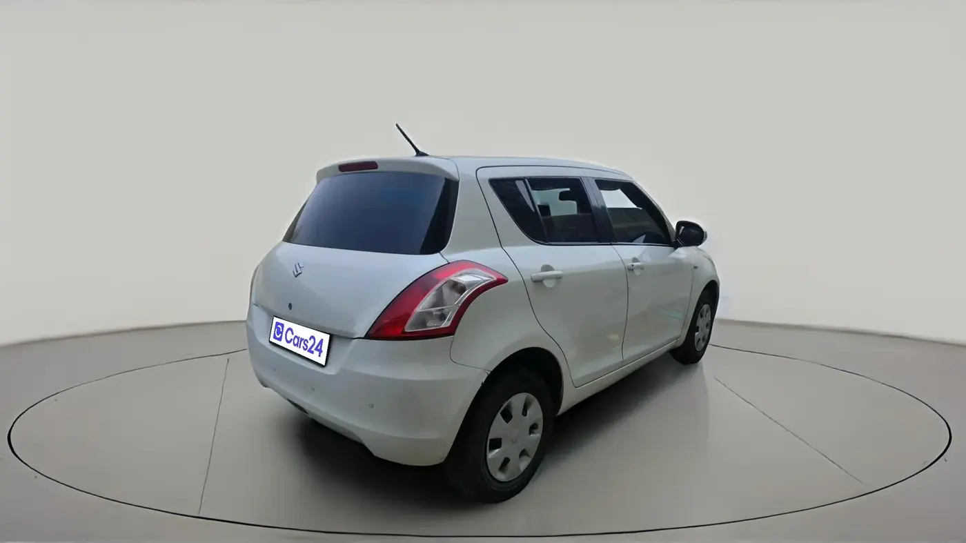2017 Maruti Swift VDI, Diesel, Manual, 1,19,921 km, exterior