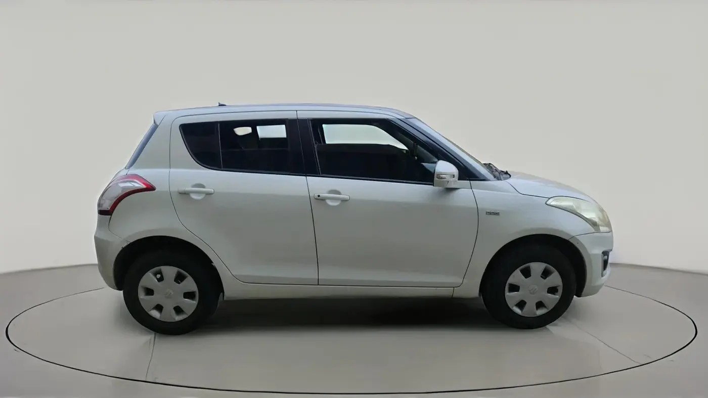 2017 Maruti Swift VDI, Diesel, Manual, 1,19,921 km, exterior