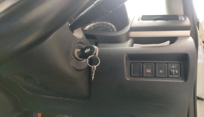 2017 Maruti Swift VDI, Diesel, Manual, 1,19,921 km, interior