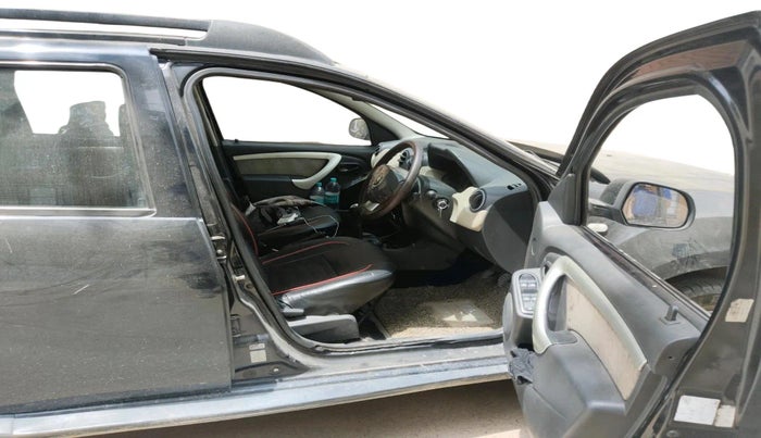 2013 Renault Duster 85 PS RXL DIESEL, Diesel, Manual, 83,087 km, interior