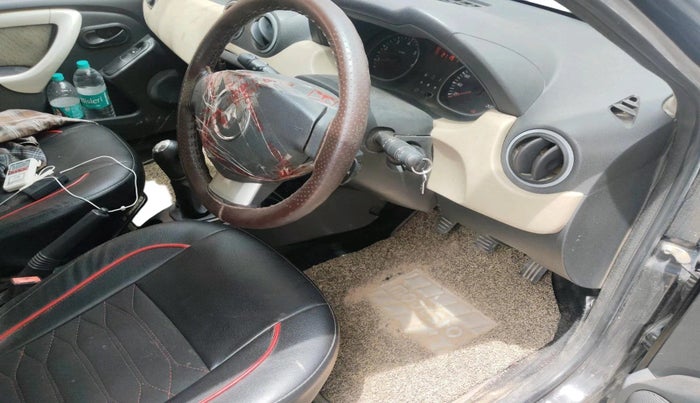 2013 Renault Duster 85 PS RXL DIESEL, Diesel, Manual, 83,087 km, interior