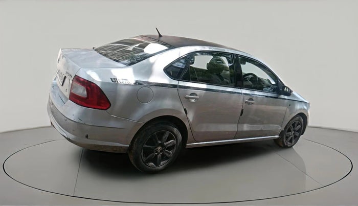 2014 Skoda Rapid AMBITION 1.5 TDI, Diesel, Manual, 1,82,260 km, exterior