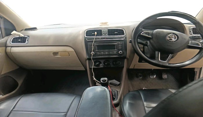 2014 Skoda Rapid AMBITION 1.5 TDI, Diesel, Manual, 1,82,260 km, interior