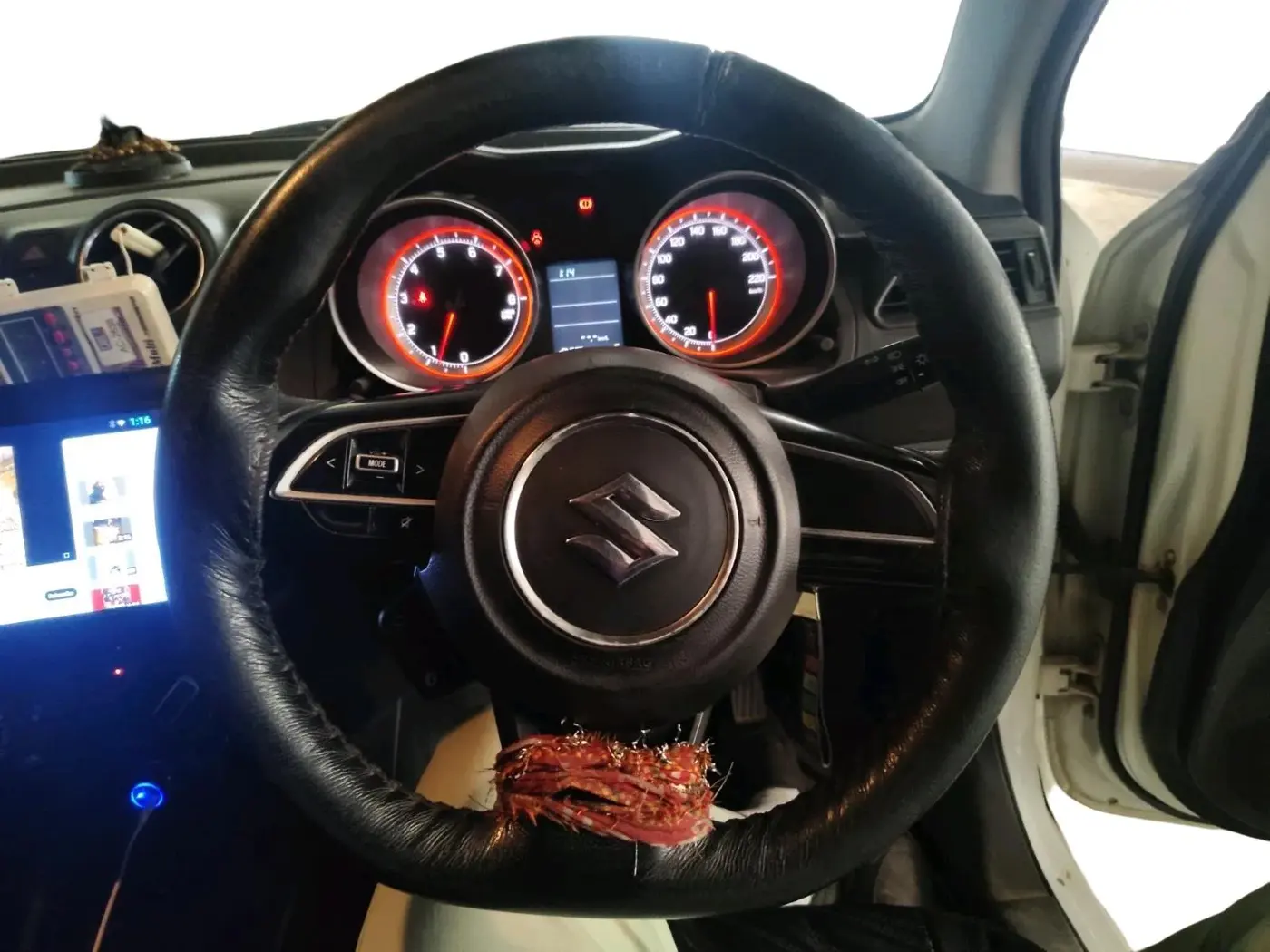 2022 Maruti Swift VXI, Petrol, Manual, 85,712 km, interior