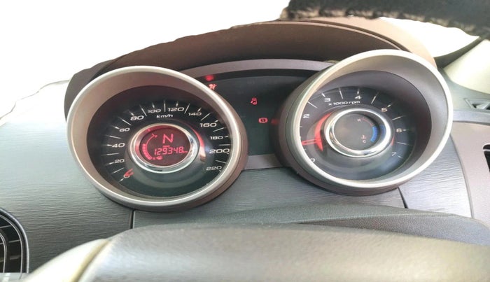 2014 Mahindra XUV500 W6, Diesel, Manual, 1,29,348 km, interior