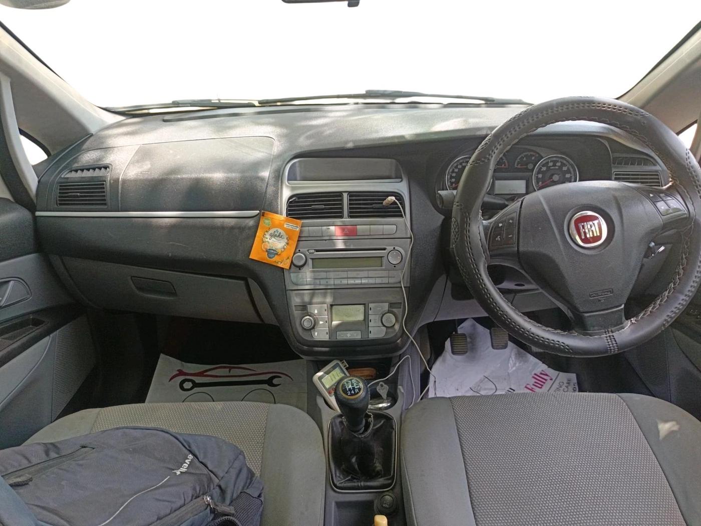2014 Fiat Grand Punto Emotion 1.3, Diesel, Manual, 68,356 km, interior