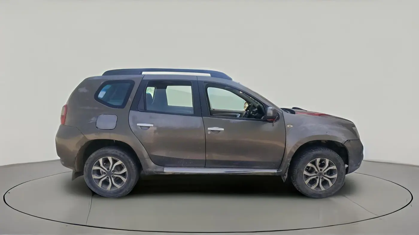 2013 Nissan Terrano XL (D), Diesel, Manual, 1,29,765 km, exterior