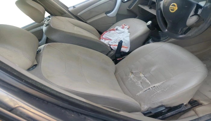 2013 Nissan Terrano XL (D), Diesel, Manual, 1,29,765 km, interior