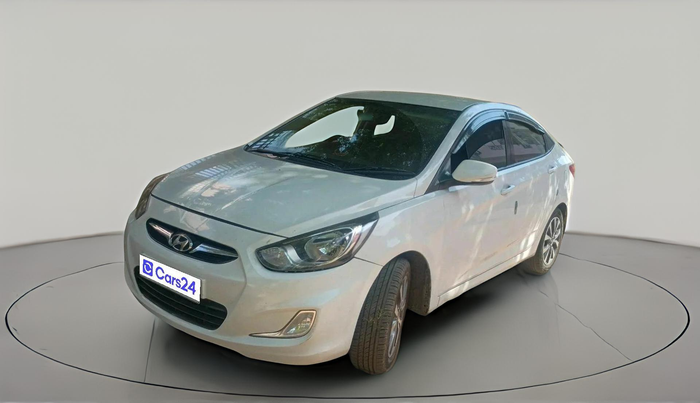 2014 Hyundai Verna FLUIDIC 1.6 CRDI SX, Diesel, Manual, 1,02,921 km, exterior