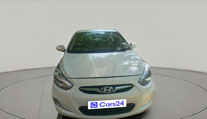 2014 Hyundai Verna FLUIDIC 1.6 CRDI SX, Diesel, Manual, 1,02,921 km, exterior