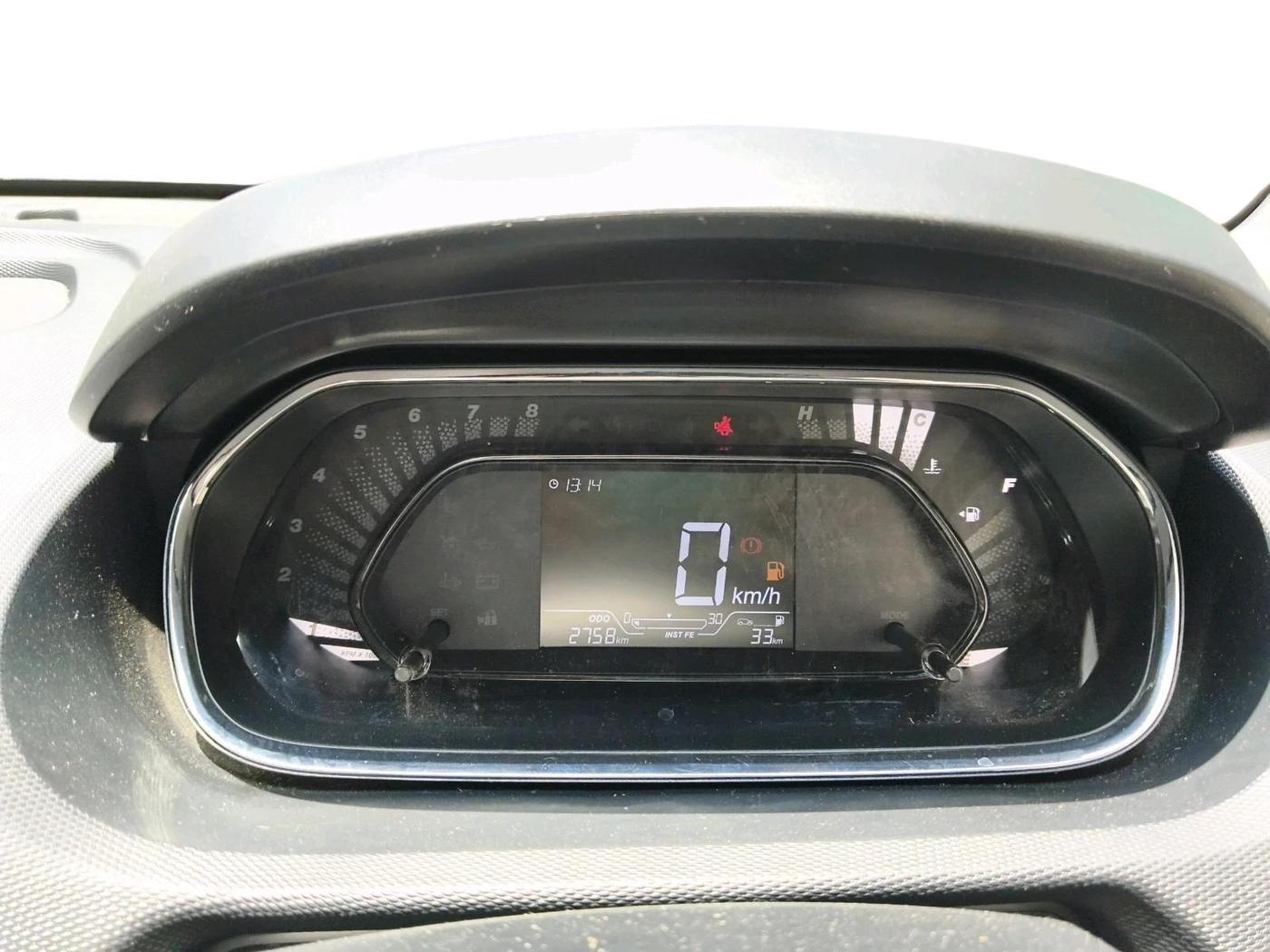 2024 Tata Tiago XT PETROL, Petrol, Manual, 2,758 km, interior