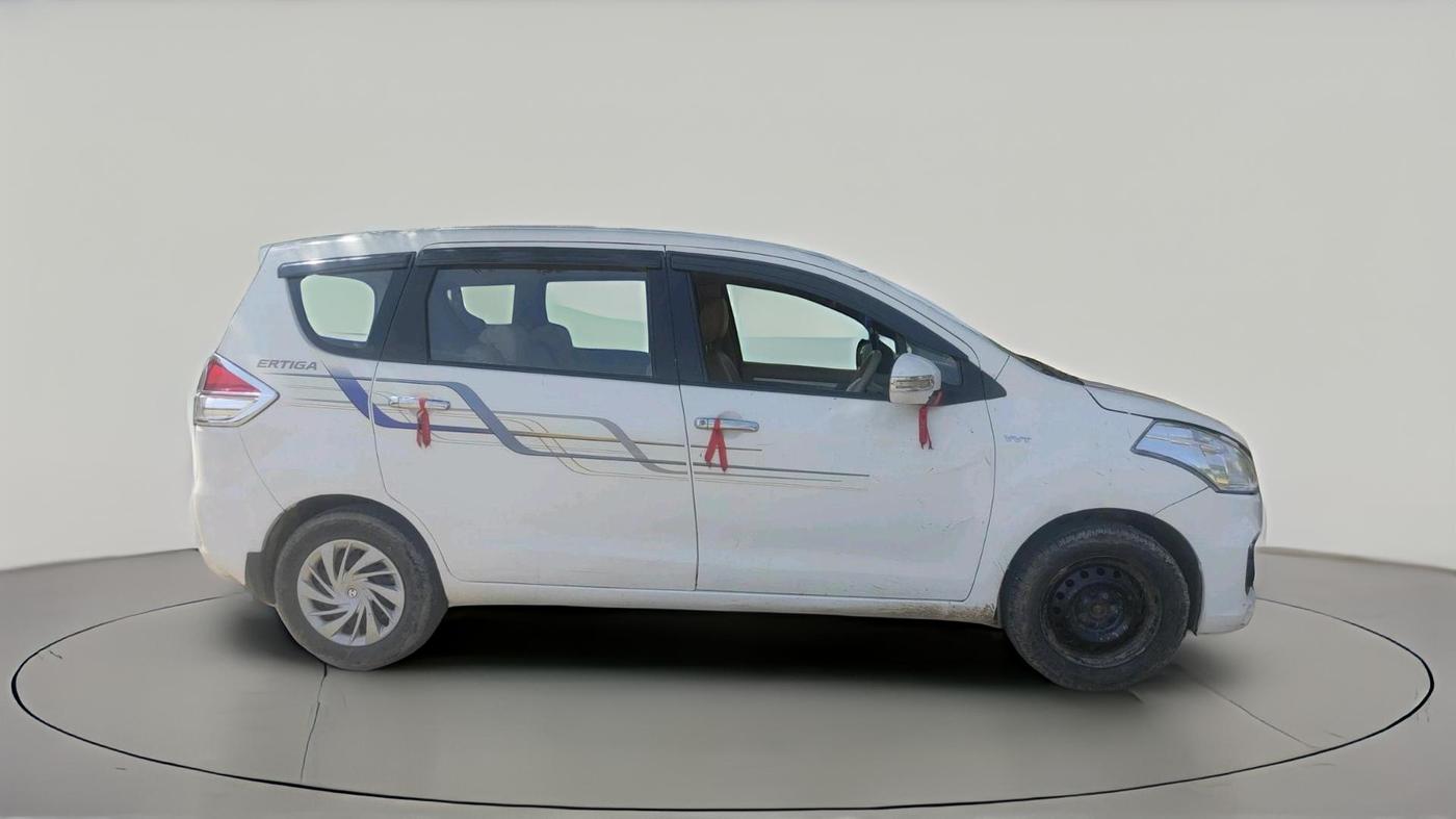 2017 Maruti Ertiga VXI CNG, CNG, Manual, 96,592 km, exterior