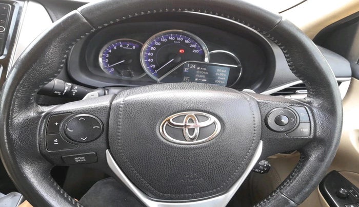 2018 Toyota YARIS VX CVT, Petrol, Automatic, 1,01,186 km, interior