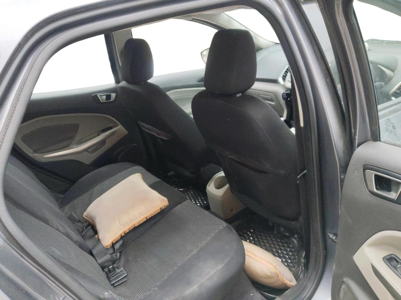 2015 Ford Ecosport TITANIUM 1.5L PETROL, Petrol, Manual, 1,59,292 km, interior